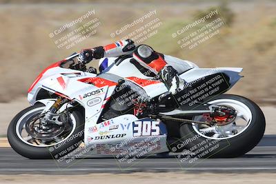 media/Nov-01-2025-CVMA (Sat) [[fc0f7531b8]]/Race 7-Formula Twins-Formula 40 UL/